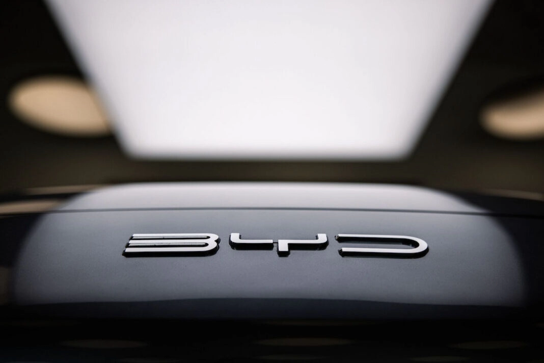 BYD-ovo drastično sniženje cijena potresa kinesko EV tržište i izaziva val panike među konkurencijom